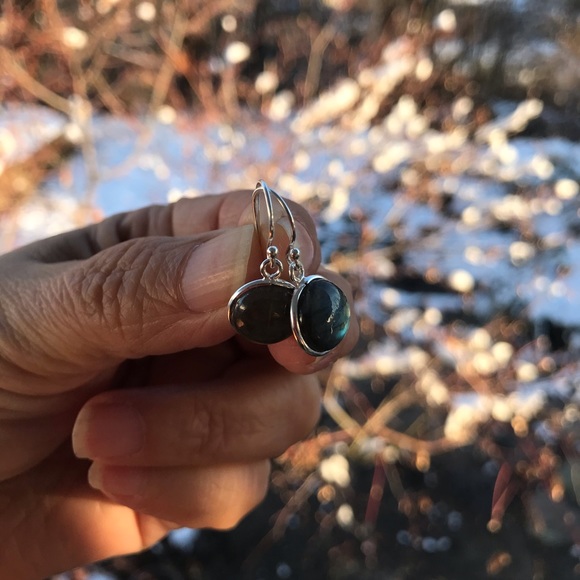 Sterling silver And Labradorite Earrings - Picture 5 of 9